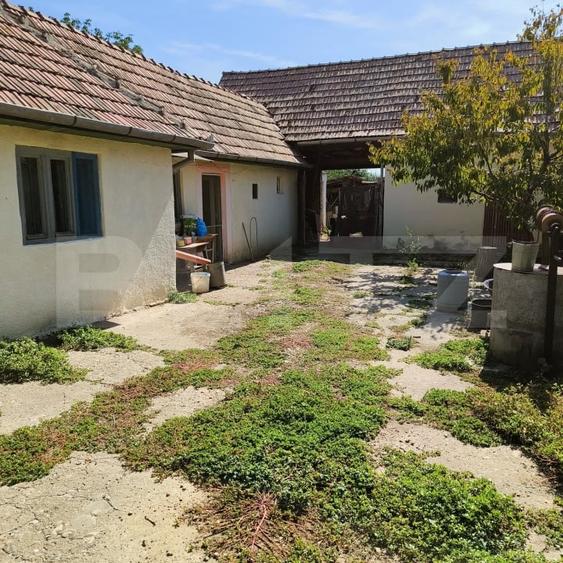 Casă individuală cu 4 camere cu Canalizare în Mihalț