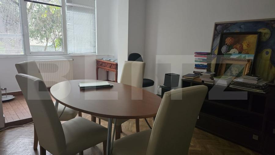 Apartament cu 3 camere decomandat în Micro 15 — fotografia 3