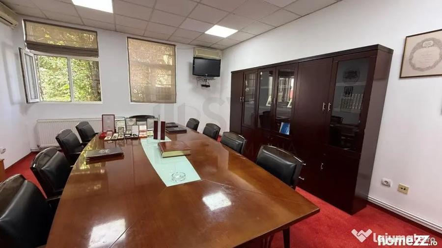 Casă cu 21 camere cu Teren 800 Mp în Ștefan cel Mare