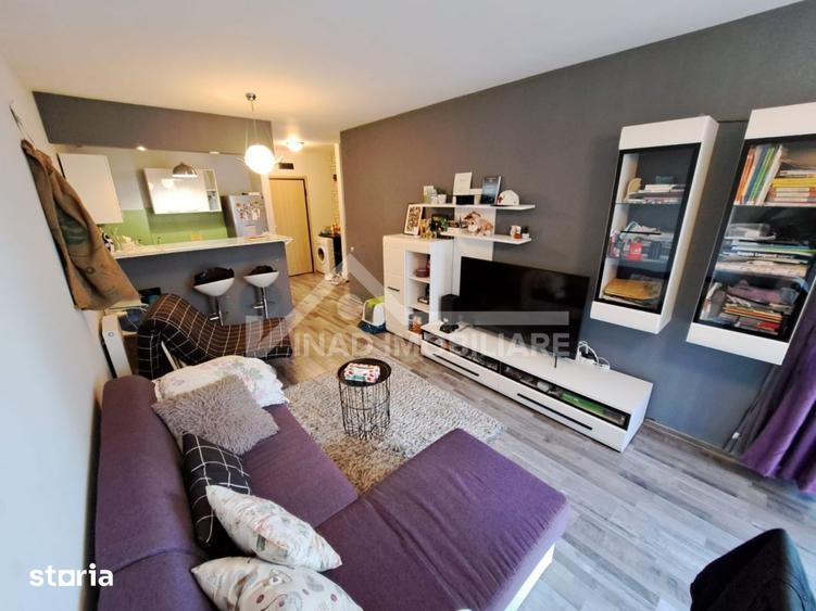 Apartament cu 2 camere, mobilat în Central