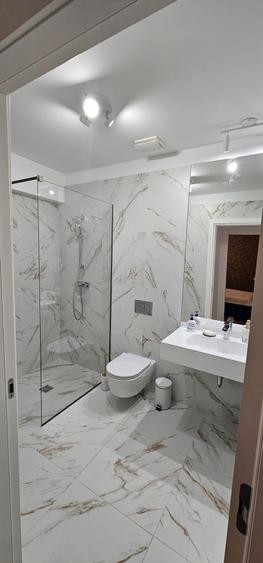 Apartament cu 2 camere semidecomandat, mobilat în Cotroceni