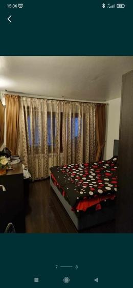 Apartament cu 3 camere decomandat în Podu Roș