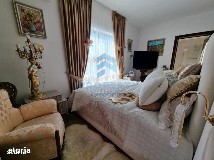 Casă cu 7 camere cu Teren 600 Mp în Fundeni