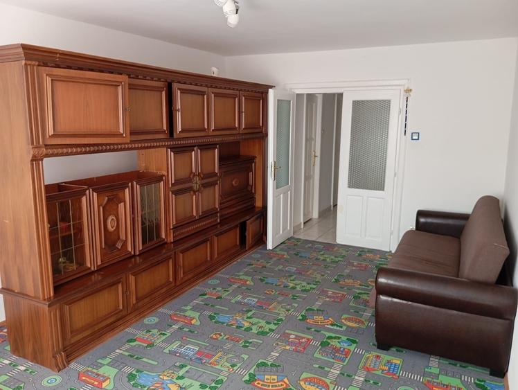 Apartament cu 2 camere decomandat în Micălaca
