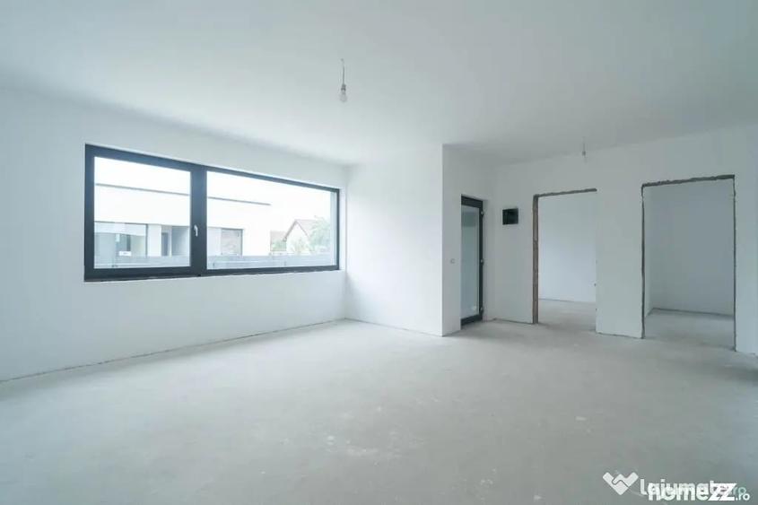 Casă cu 3 camere cu Teren 275 Mp în Vladimirescu