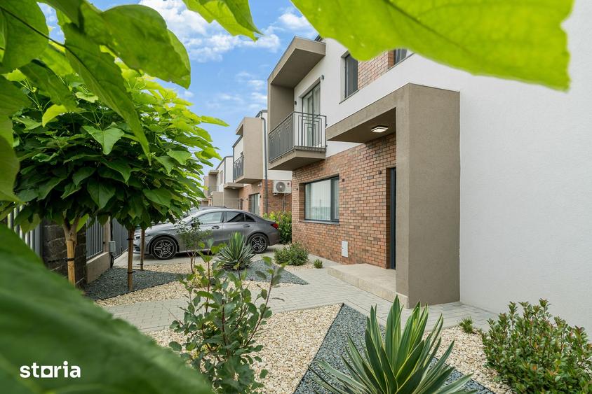 Casă cu 4 camere cu Teren 345 Mp în Tunari