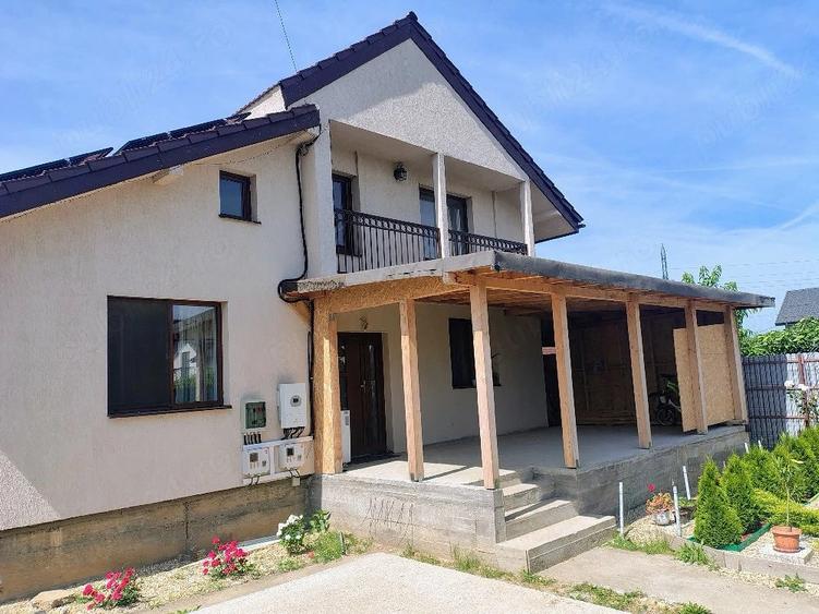 Casă cu Teren 481 Mp în Malu Mare