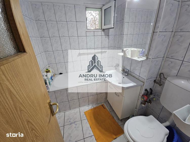 Apartament cu 3 camere în Dristor