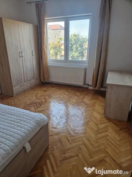 Apartament cu 2 camere decomandat în Ultracentral