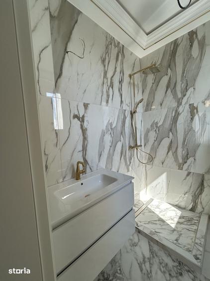 Apartament cu 4 camere în 13 Septembrie