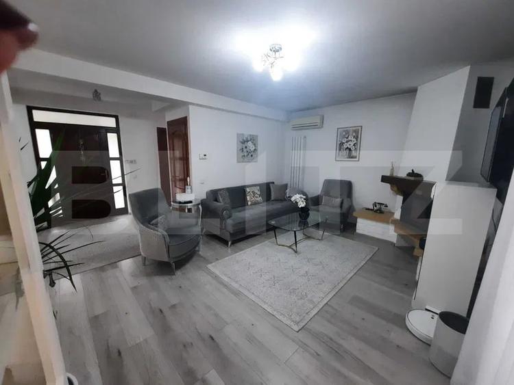 Casă individuală cu 3 camere cu Canalizare în Livezeni
