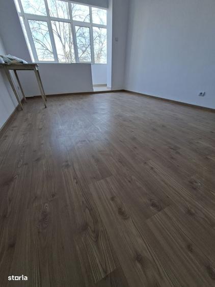 Apartament cu 2 camere în Tudor Vladimirescu