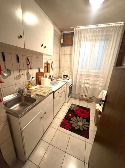 Apartament cu 2 camere decomandat în Iancului