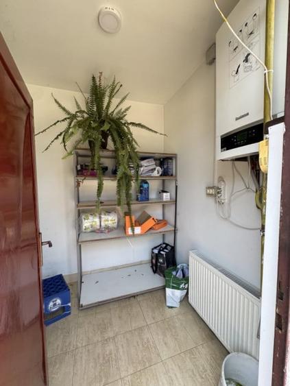 Casă individuală cu 4 camere cu Canalizare în B-dul București