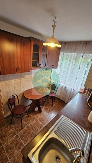 Apartament cu 2 camere semidecomandat în Est