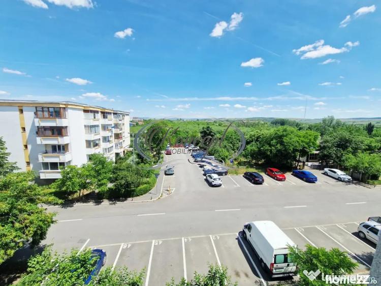 Apartament cu 2 camere decomandat în Între Lacuri