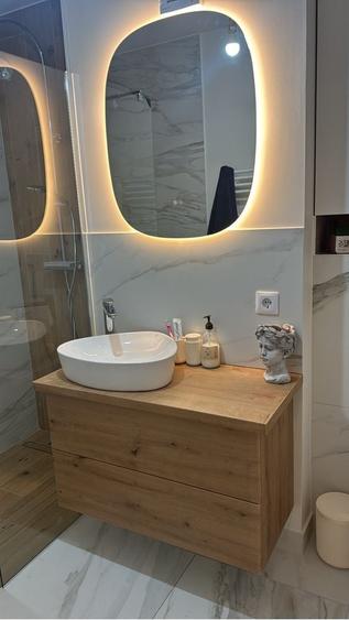 Inchiriez Apartament Untold 2026 - 2