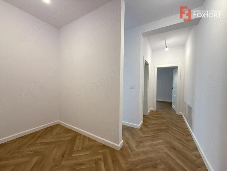 Duplex cu 4 camere de vanzare in localitatea Covaci - 3