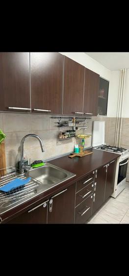 Proprietar inchirieaz ap 2 cam mobilat si utilat str Barnova 400E - 1