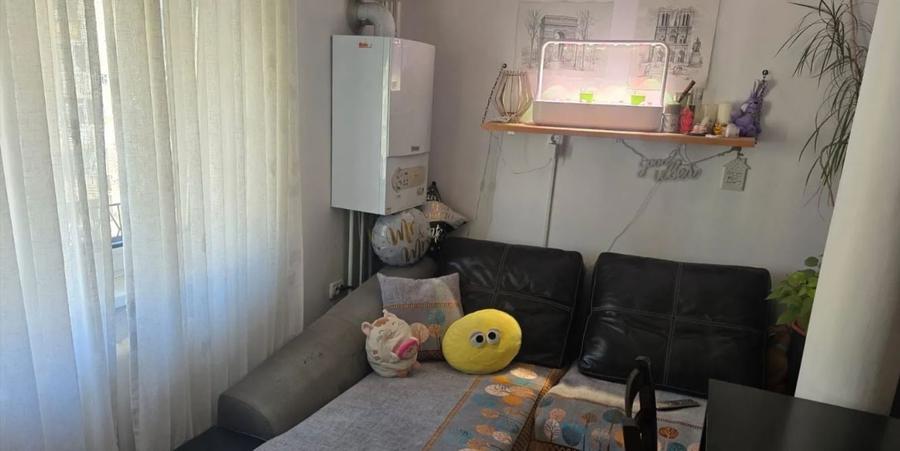 Apartament cu 2 camere decomandat în Rahova