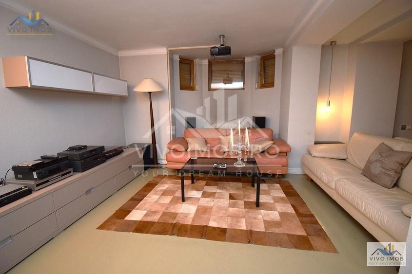 Apartament cu 6 camere decomandat, mobilat în Cotroceni