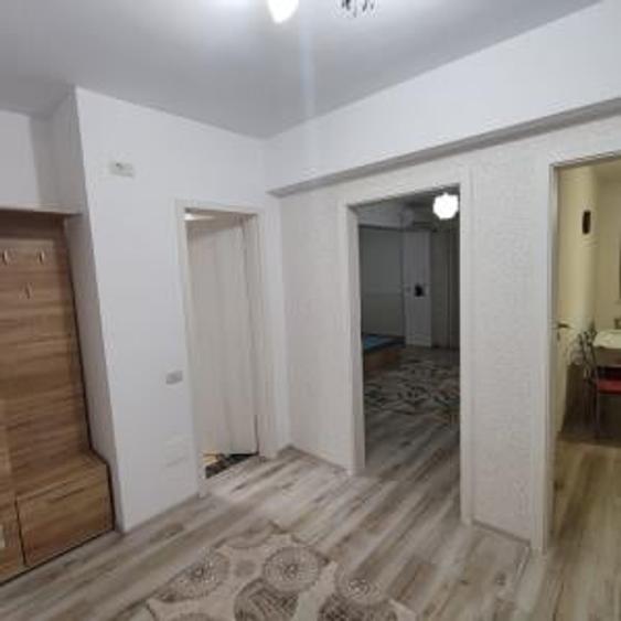 Garsonieră decomandată în Triaj