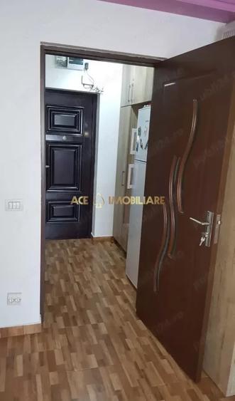 Garsonieră decomandată, mobilată în Titan