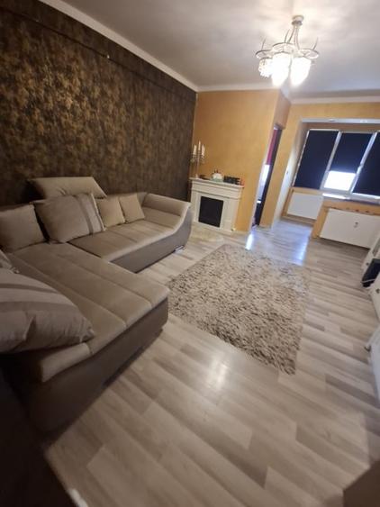 Garsonieră decomandată, mobilată în Brazda lui Novac