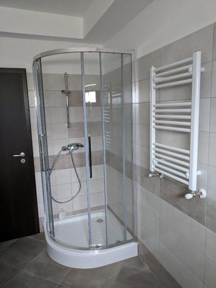 Duplex cu 4 camere cu Teren 150 Mp în Bucium