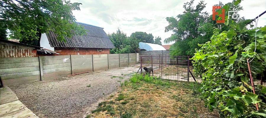 Casă cu 4 camere cu Teren 547 Mp în Central