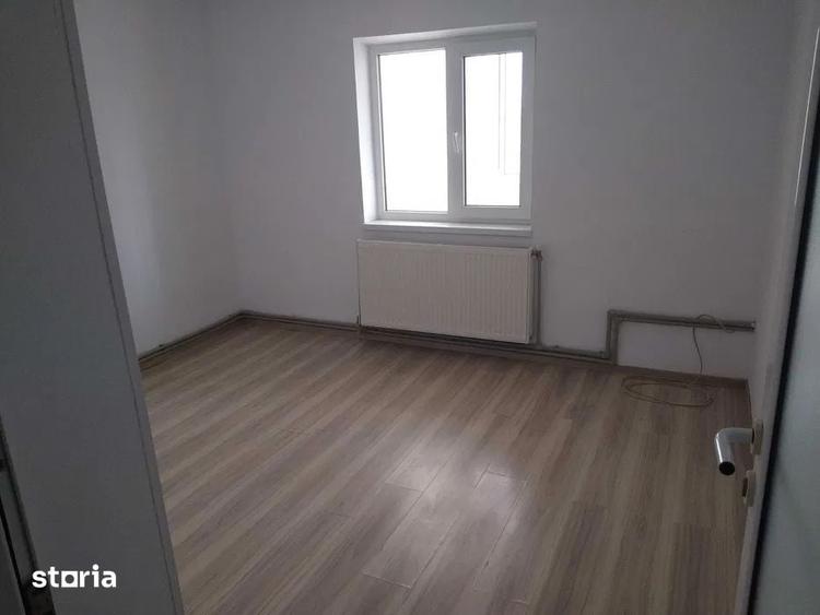 Apartament 2 camere decomandat 45mp Bailesti - 1