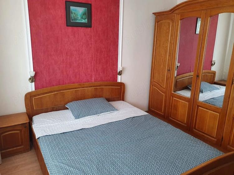 Apartament cu 3 camere decomandat în Dristor