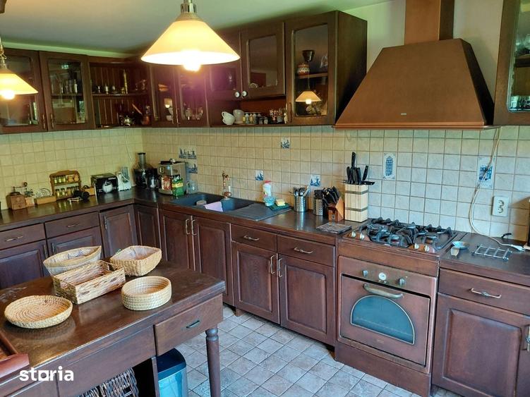 Casa structura autentica maramureseana Snagov la 200m DN1 Tancabesti - 14