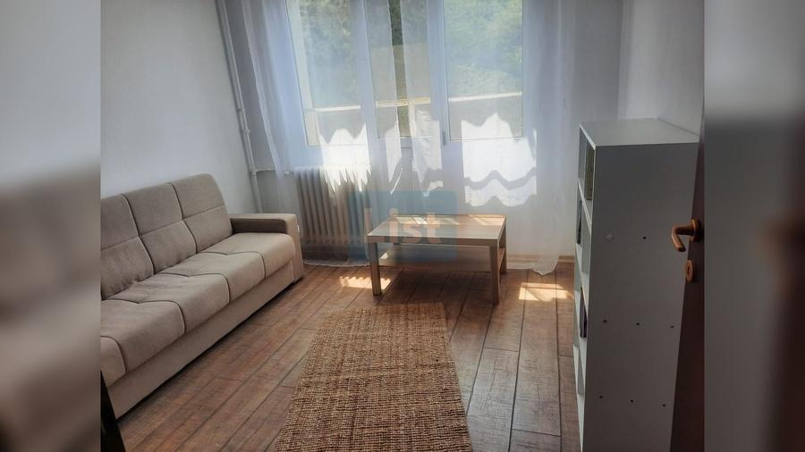 Apartament cu 3 camere decomandat în Ghencea