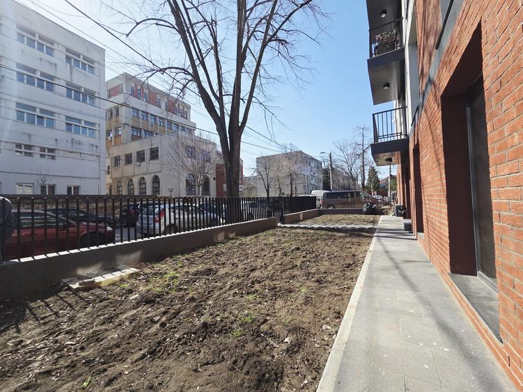 Spațiu comercial, de 58 mp, în Central