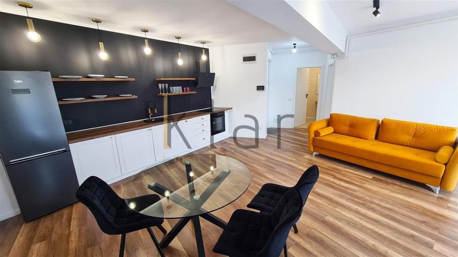 Apartament cu 2 camere semidecomandat, mobilat în Europa