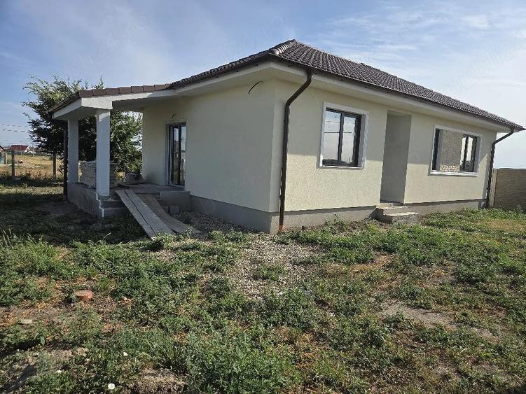 Casă cu Teren 503 Mp în Moșnița Veche