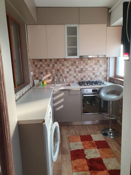 Inchiriez apartament 2 camere cu loc de parcare - 3