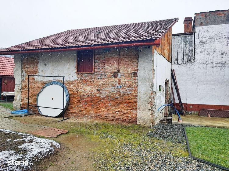Casă cu 3 camere cu Teren 368 Mp în Sud
