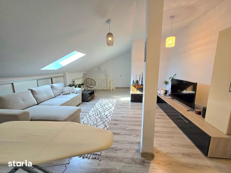Apartament cu 3 camere decomandat în Holboca