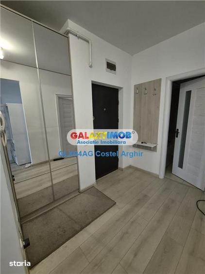 Apartament cu 3 camere în Craiovei
