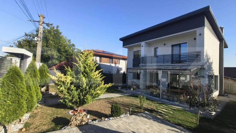 Casă individuală cu 4 camere cu Canalizare în Valea Adâncă