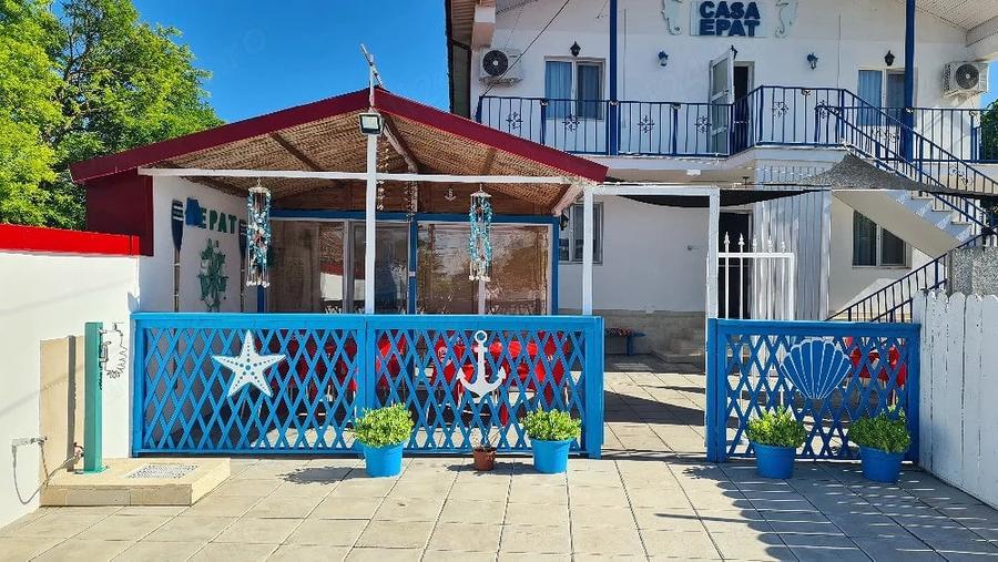 Casă cu 6 camere cu Teren 530 Mp în Central