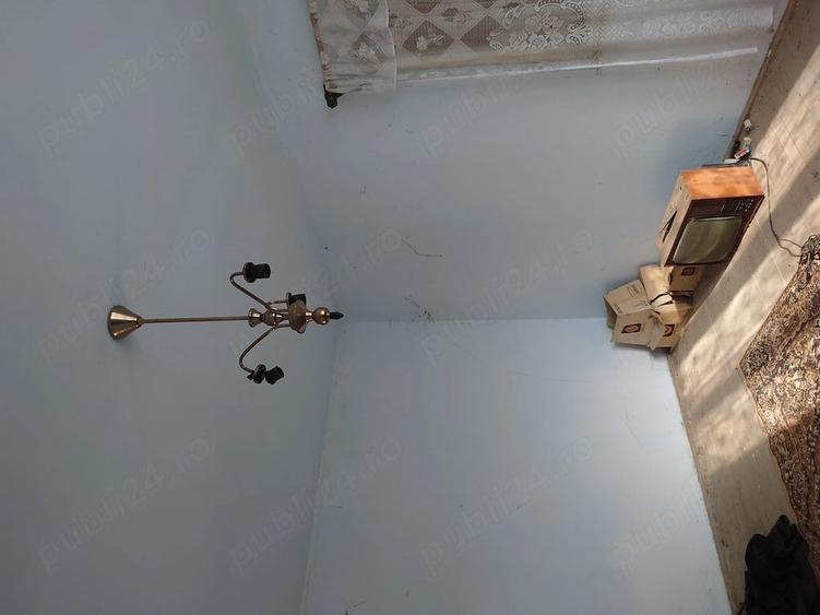 Casă cu 3 camere cu Teren 2850 Mp în Gârbova