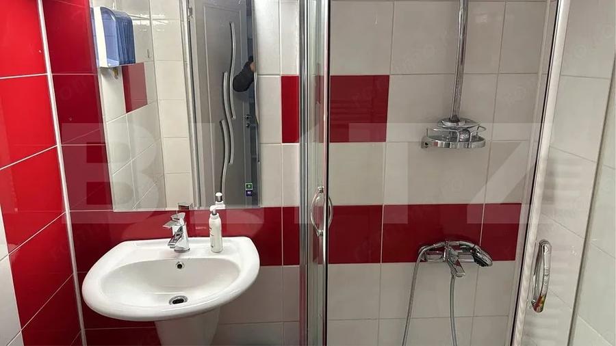 Apartament 2 camere, decomandat, 60 mp, zona Central - 4