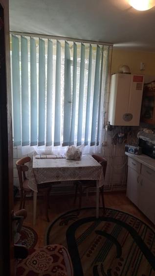 Apartament cu 2 camere decomandat în Vitan