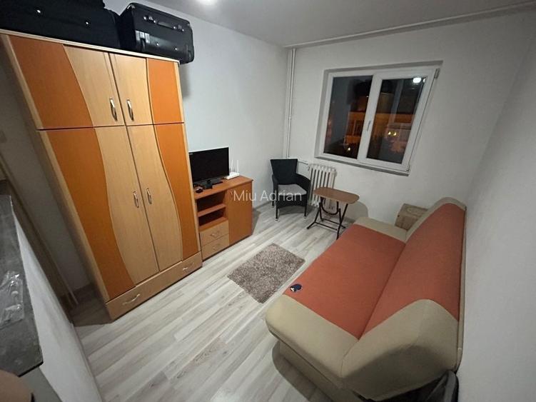 Garsoniera de inchiriat