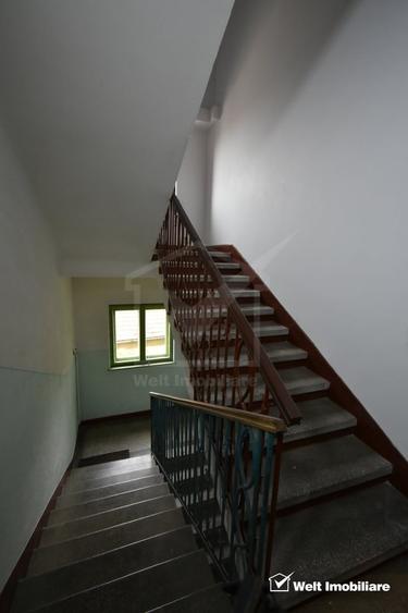 Apartament cu 3 camere decomandat, mobilat în Central