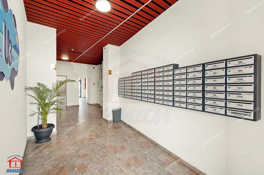 Apartament cu 3 camere decomandat, mobilat în Faleză