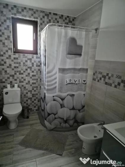 Casă cu 3 camere cu Teren 350 Mp în Șimnicu de Sus
